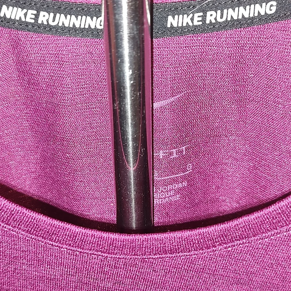 Nike Running Magenta Short Sleeve Tee - Picture 1 of 4